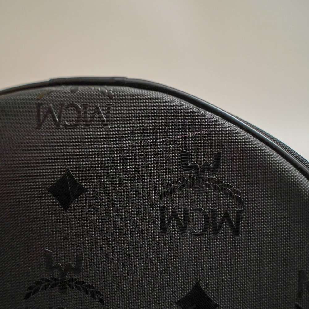 VINTAGE MCM Monogram Black Bucket Bag Drawstring Crossbody Purse - Picture 8 of 15